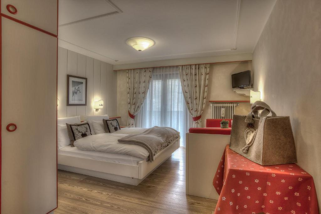 Hotel Luianta Colfosco Esterno foto